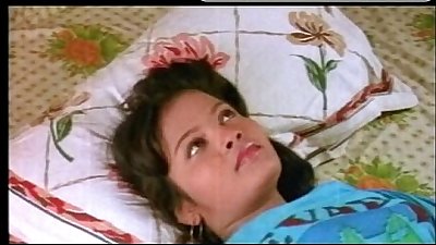 amudha 印度 女演员 热 视频 indianmasalaclipsnet