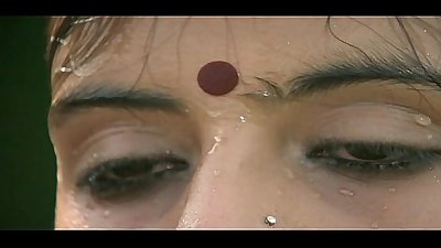 Sexy Saba Joshi\'s Close View From \'Soul of Sand\'