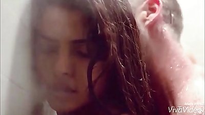 Priyanka Chopra Bathroom Sex Scandal