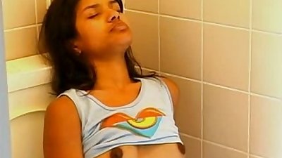 Pretty Indian Girl Fucks her Pussy in the Bathroom