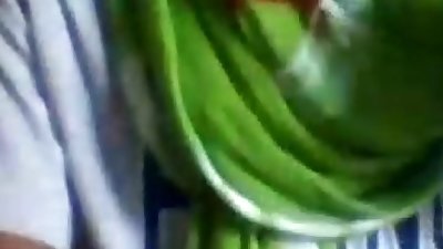 indiana se masturbando Seu pau no webcam