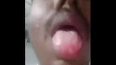 indian in dubai live in webcam show her cock ( mohamed saleem )